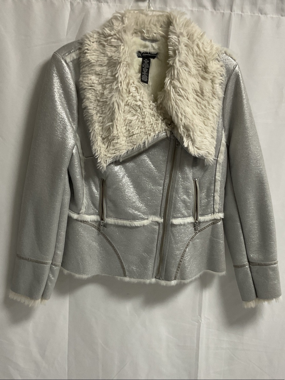 INC International Concepts Silver Jacket with Cream Faux Fur Collar Size P/L
